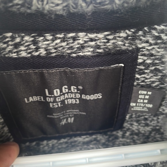 H&M high necked sweater - Picture 2 of 2